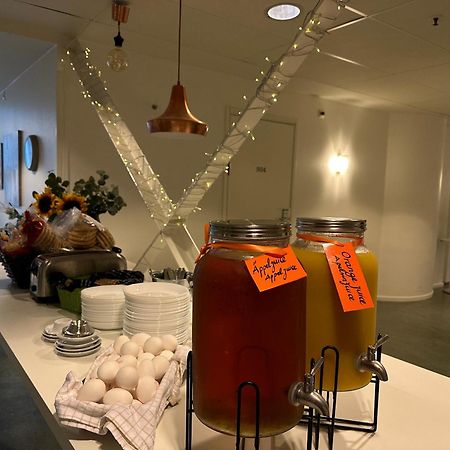 Pronova Hotell & Vandrarhem Norrkoping Bagian luar foto