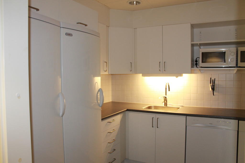 Pronova Hotell & Vandrarhem Norrkoping Bagian luar foto