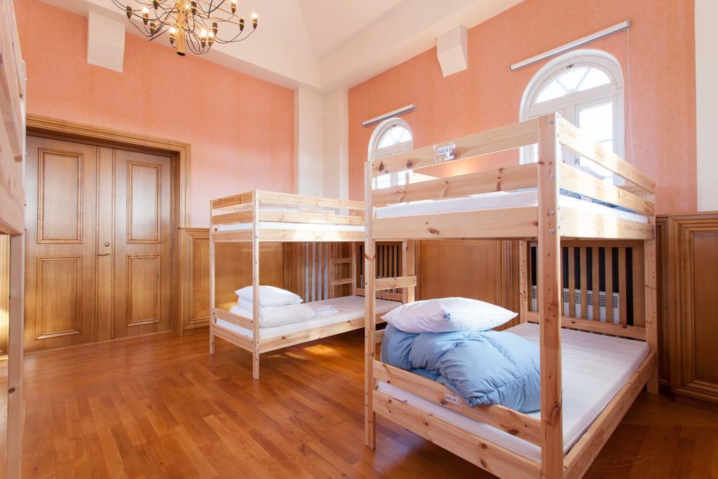 Pronova Hotell & Vandrarhem Norrkoping Bagian luar foto