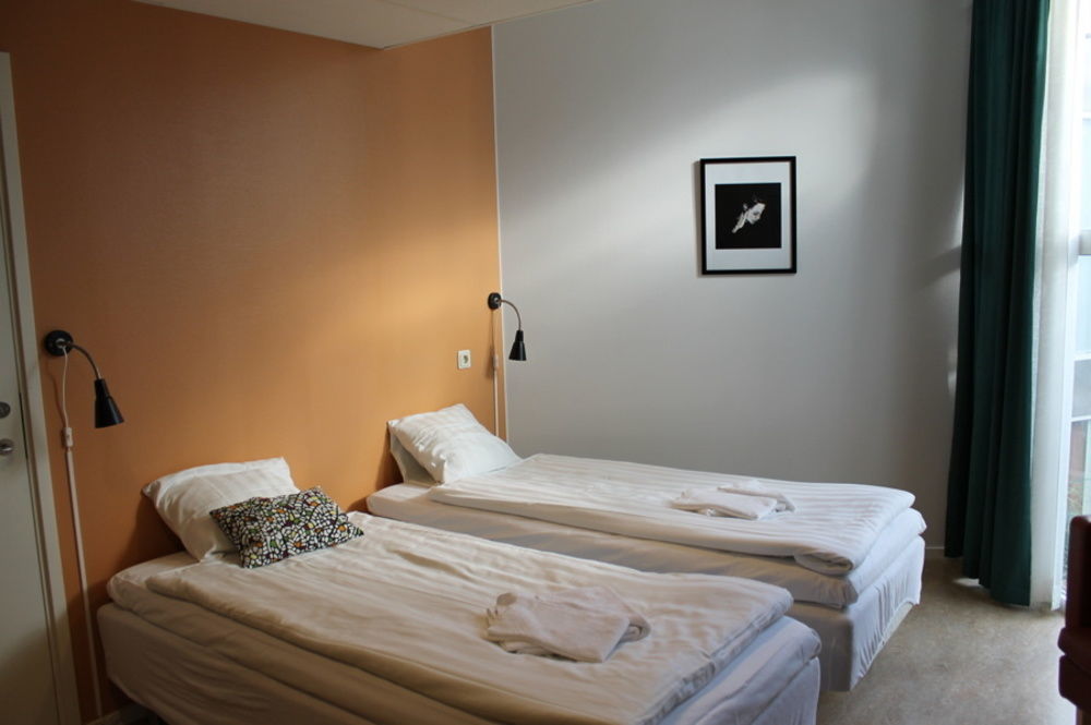 Pronova Hotell & Vandrarhem Norrkoping Bagian luar foto